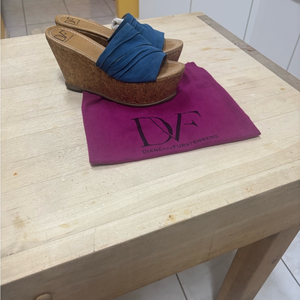 Diane Von Furstenberg Blue and Brown Wedges